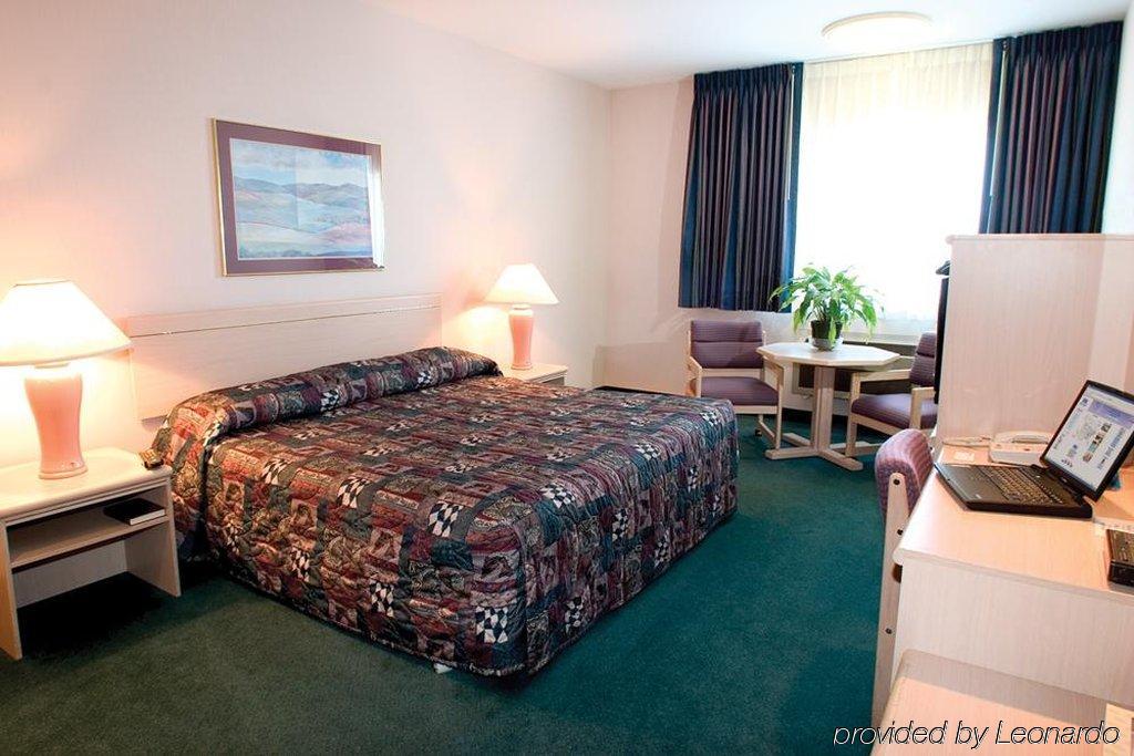 Rodeway Inn Helena Szoba fotó